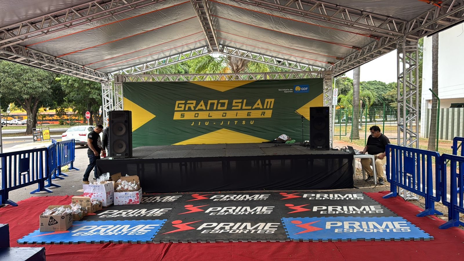 Grand Slam – Soldado Universal